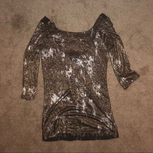 Beautiful 3/4 length BKE boutique top